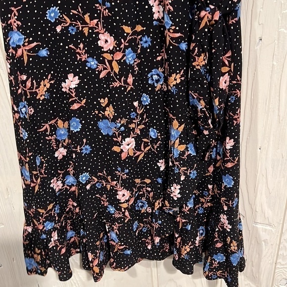 Xhilaration Floral Wrap Dress, Size XS - Picture 3 of 8